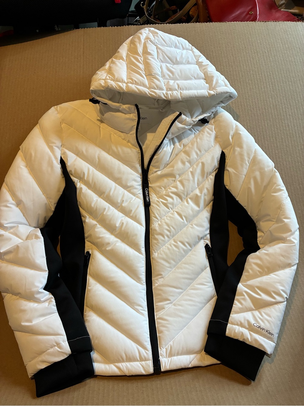 Calvin Klein White and Black Hooded Quilted Puffer Jacket